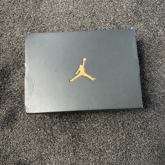 AIR JORDAN 13 “flint 2020” (size 6.5 men)
